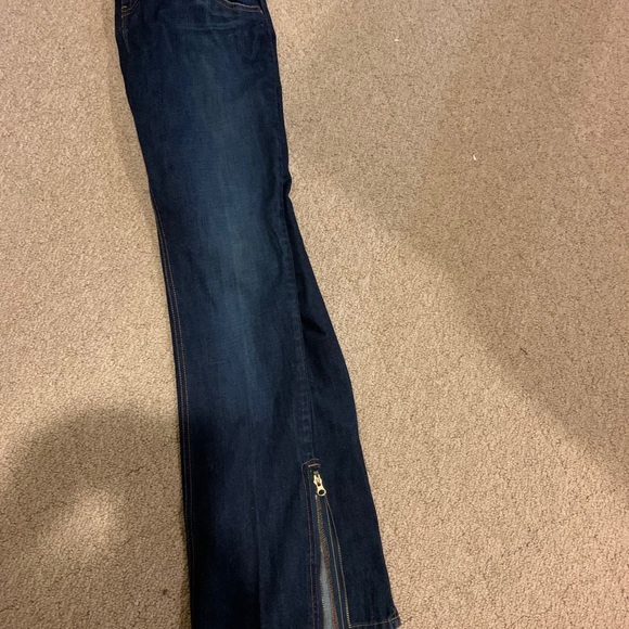 A bag of sz 6xl and long woman’s jeans. - Picture 3 of 7